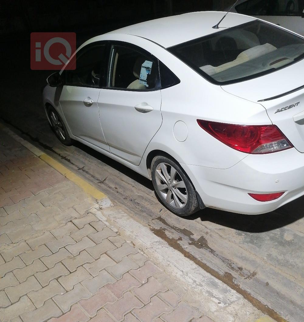 هیۆندای ئەکسنت